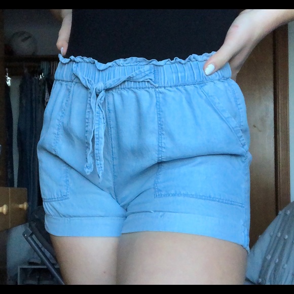Comfy Shorts - Picture 1 of 2